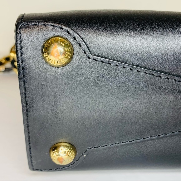 Stuart Weitzman Women’s Black Leather Pod Handbag/Crossbody Chanel like ! - Picture 16 of 16